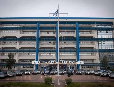 Υπουργείο Ναυτιλίας: Προμηθεύεται τρία σκάφη και πενήντα περιπολικά οχήματα